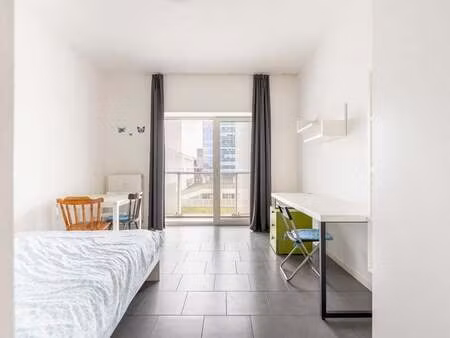 appartement à vendre à antwerpen € 135.000 (lmrc4) - quares antwerpen | zimmo