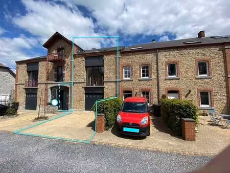 maison bel etage moderne à louer - tél: 0485 55 33 20