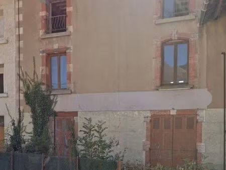 immeuble 210 m² saint-bueil