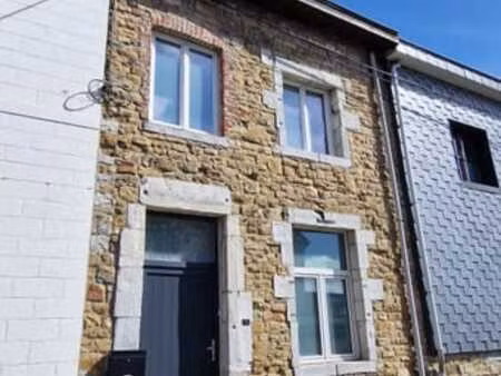 maison d'habitation pleine de charme en très bon état