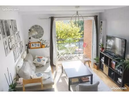 appartement 2 pièces 43 m² - parking x2 – cave – chartres centre