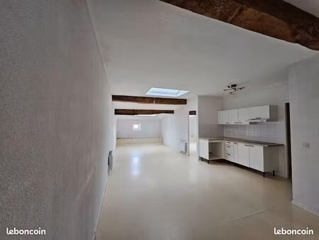 appartement 68 m² t3 auros