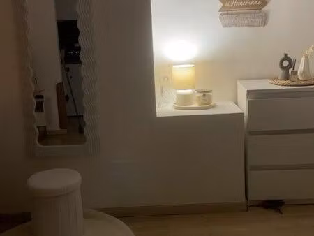 location grand studio avec coin nuit