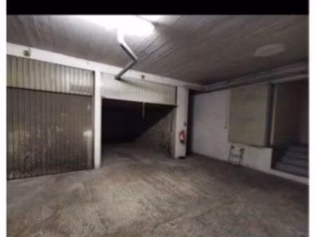 très grand garage box monplaisir lyon 8