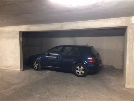 grand parking 20 m2