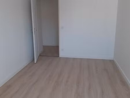 appartement meublé 62 m² avec parking privatif + cave