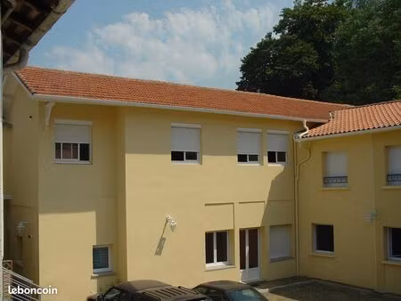 t4 de 120m2 avec parking