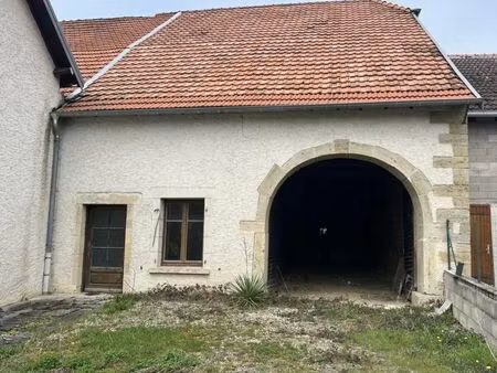 maison 2 pièces 165 m²