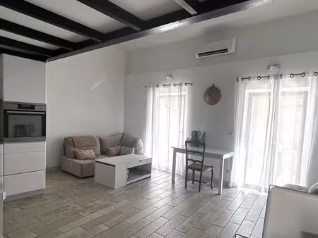 appartement lambesc au calme cœur de village