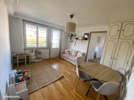 appartement 3 chambres avec balcon