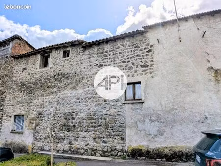 maison de village 3 pièces 120 m²