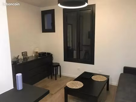 studio meublé à louer 75020