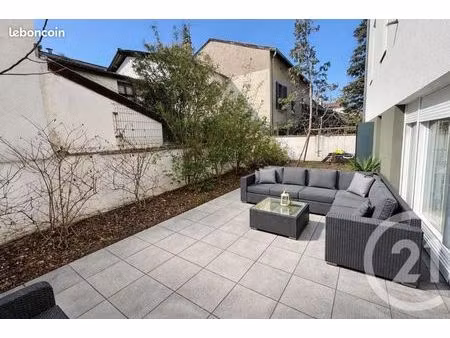 appartement 4 pièces 84 m²
