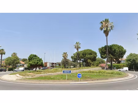 garage en sous-sol à antibes quartier saint-maymes-lauvert