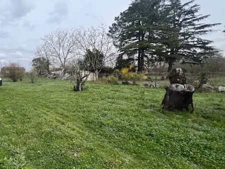 portet village/garonne: terrain à bâtir 2000 m2