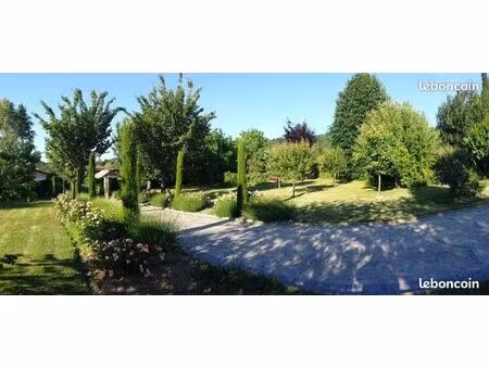 terrain à vendre : lot 2