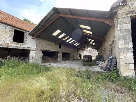 parking/box neufchâtel-sur-aisne