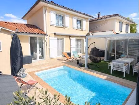 maison 3 chambres + bureau - 108 m2 - corbas - secteur bourlione