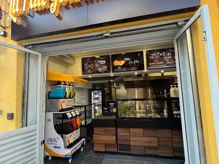 a vendre - local commercial avec terrasse