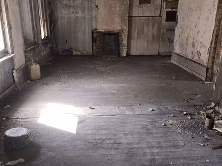 a vendre   maison a restaurer