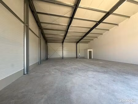 local d'activite 380 m² rognac