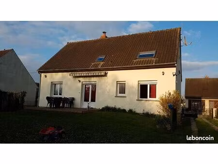 maison 5 chambres liesse notre dame