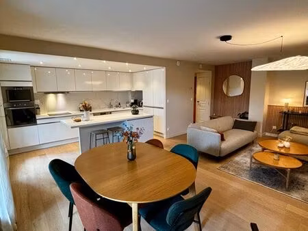 t4 100 m² refait à neuf avec jardin 50 m² plein sud – résidence de standing avec piscine