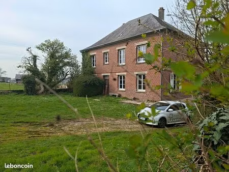 maison 9 pièces 217 m²