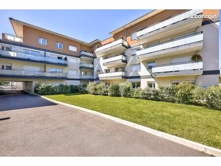 appartement 3 pièces 54 m²