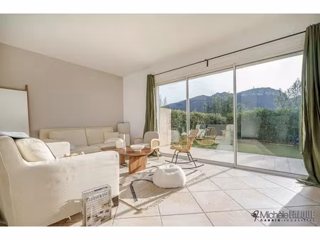 vente appartement 120 m² à cassis (13260)  685 000 €