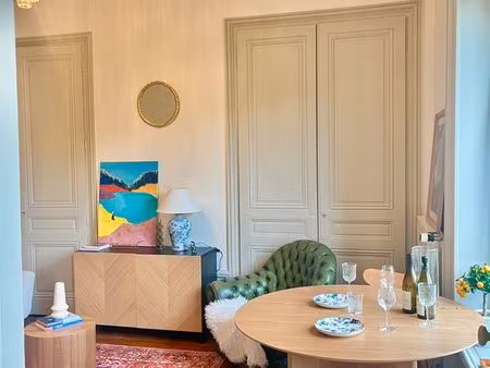 charmant t2 meublé （possible t3) lyon 4e – calme & lumineux sans vis à vis  magnifique vue