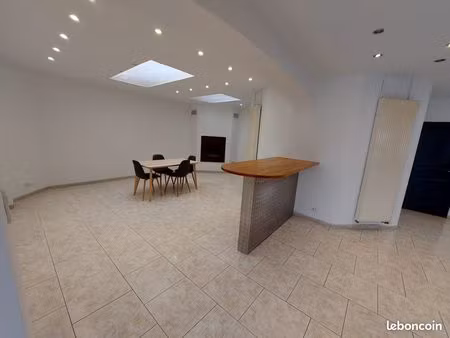 maison 4 pièces 122 m²