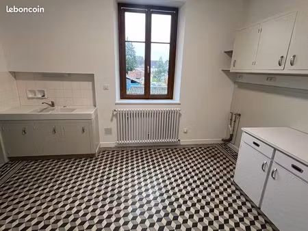 appartement 3 pièces 48 m²