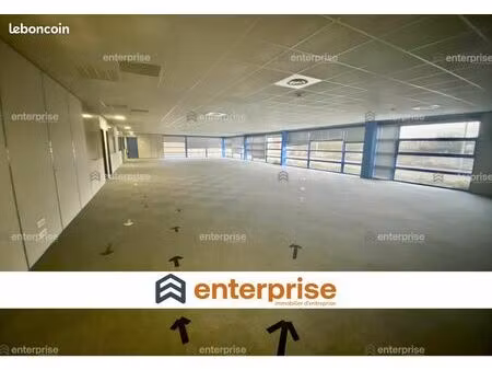 bureaux 463 m²