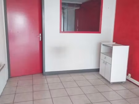 local commercial 66 m² soissons