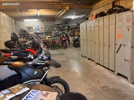 parking motos partagé