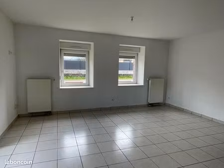 appartement 3 pièces 77 m²