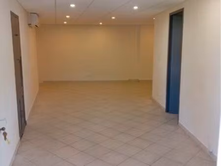 joli t3 de 60m2 comme neuf à la campagne proche comodités