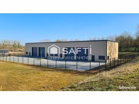 bureaux 720 m² lislet