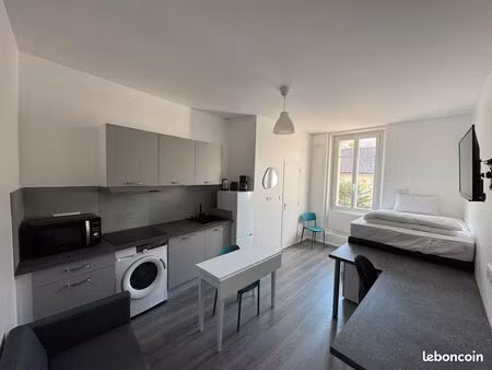 studio meublé centre ville