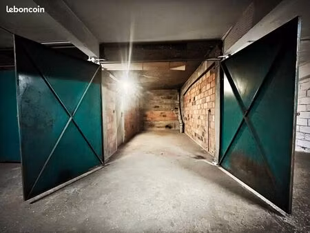 location box paris 13