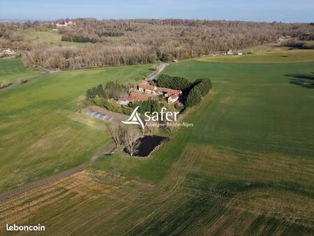 ferme 9 pièces 350 m²