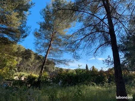 rare à la vente – calanque du port d’alon  saint-cyr-sur-mer
