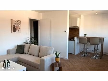appartement f2 meublé 45 m² refait à neuf – à louer