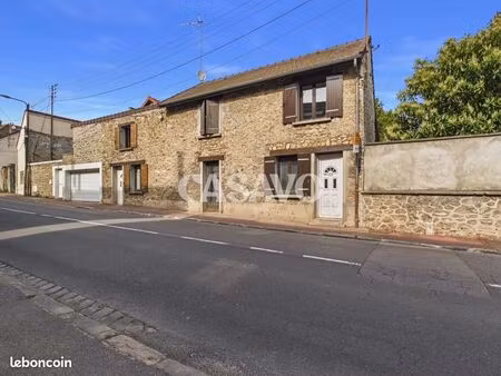 maison de ville 2 pièces 23 m²