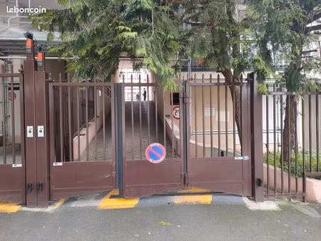 loue garage rer massy palaiseau - 15m²