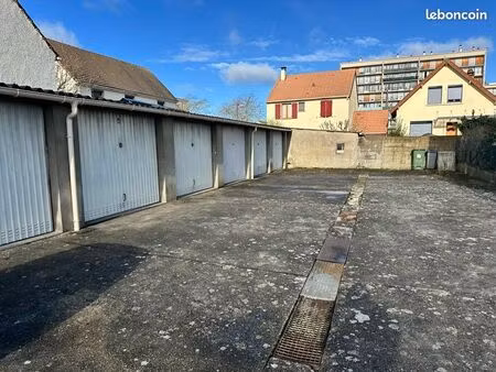 garage box extérieur