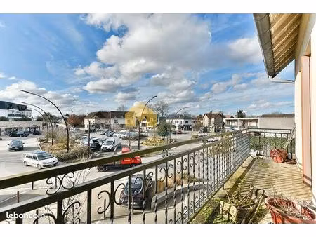 appartement 4 pièces 77 m²