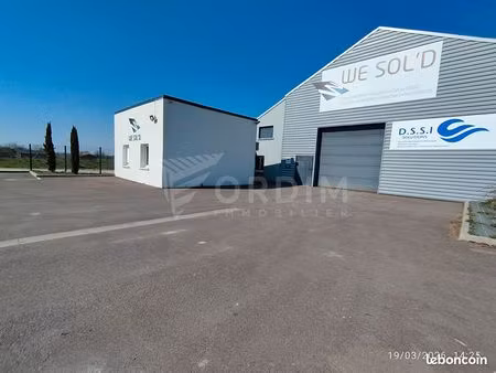 local 600 m² perrigny