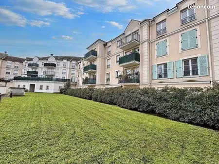 appartement 4 pièces 79 m²